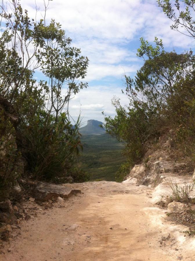 Pousada Pico Da Vila Vale do Capao Buitenkant foto